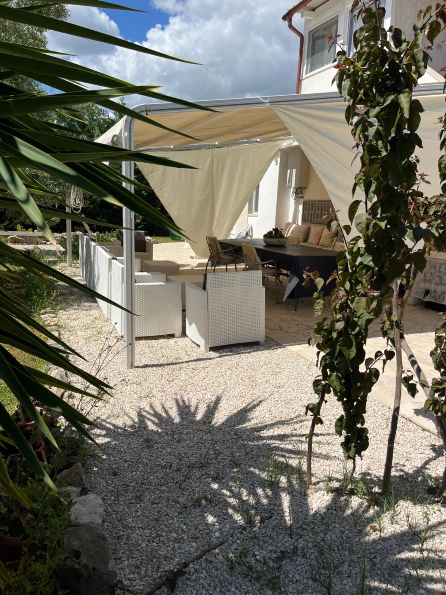 B&B Villa Mediterranee Con Parking Space Trani Luaran gambar